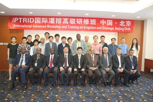 D:\灌排委员会\2012\IPTRID\IPTRID照片\IMG_5699.JPG