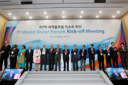 2013-05-14-kickoffwwaterforum7